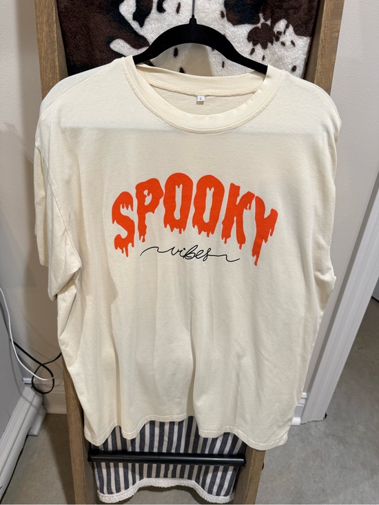 Tops - Womens "Spooky Vibes" Graphic Tee - Cream with Orange Print